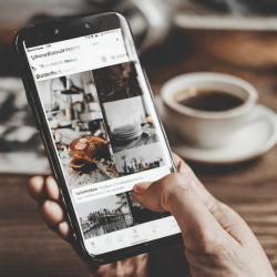 Hindari duplikat konten URL mobile dan tingkatkan SEO website Anda. Pelajari cara membuat meta deskripsi unik yang menarik pengunjung.